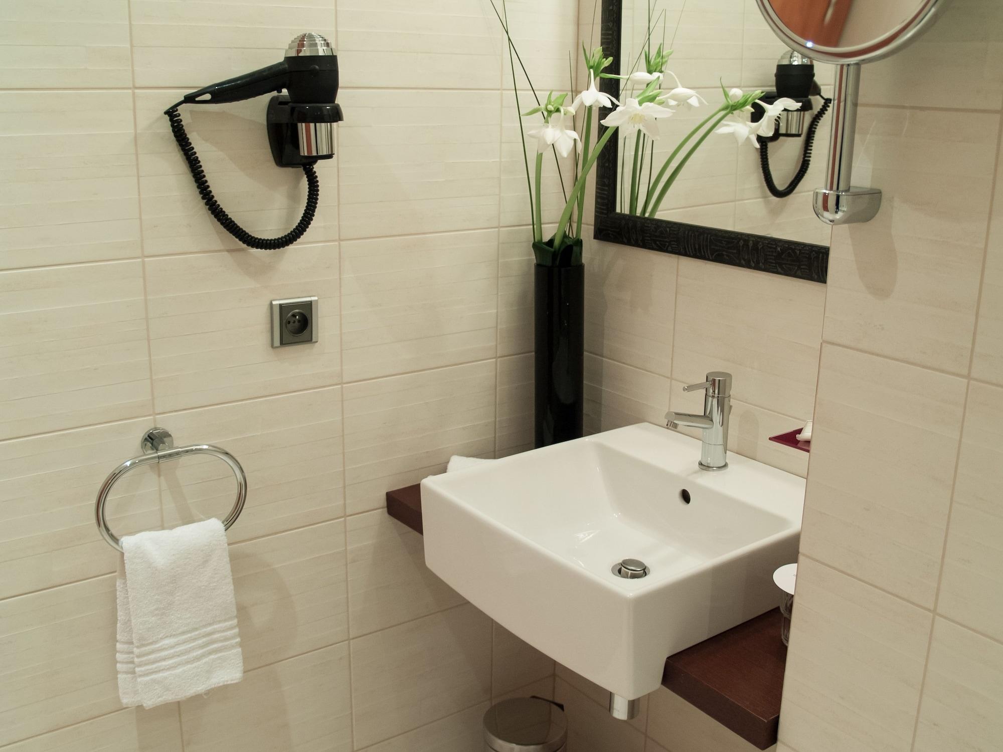 Design Merrion Hotel Prague Exterior photo