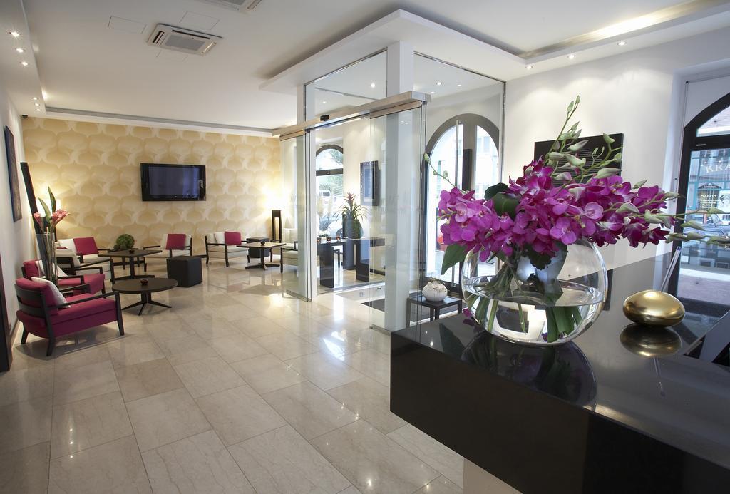 Design Merrion Hotel Prague Exterior photo